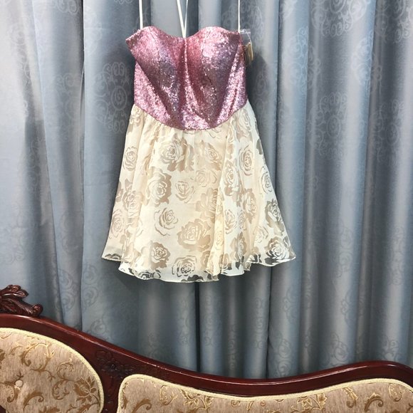 Unique Short Junior Prom Bridesmaid Dress, Size 18 Dusty Rose Pink Rg$499 - Picture 2 of 10